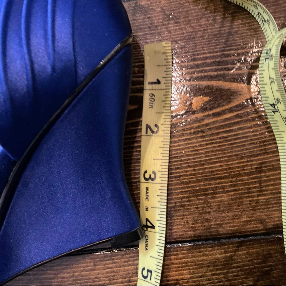 NINA Heels Pumps Womens Sz 7 Sapphire Blue Cobalt Satin Leather Sole D'orsay - Picture 2 of 10